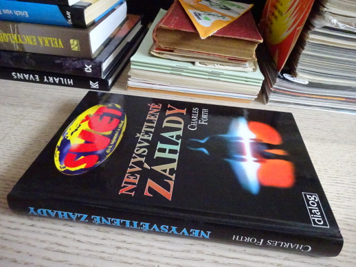 NEVYSVĚTLENÉ ZÁHADY, CHARLES FORTH, **an