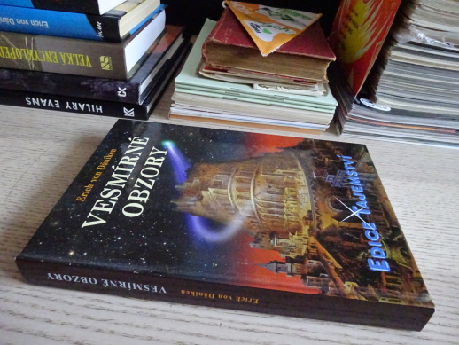 VESMÍRNÉ OBZORY, ERICH VON DÄNIKEN, **an