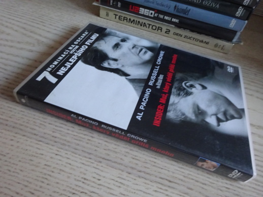 INSIDER: MUŽ, KTERÝ VĚDĚL PŘÍLIŠ MNOHO, DVD FILM