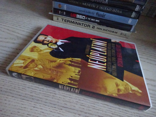 NEÚPLATNÍ, DVD FILM