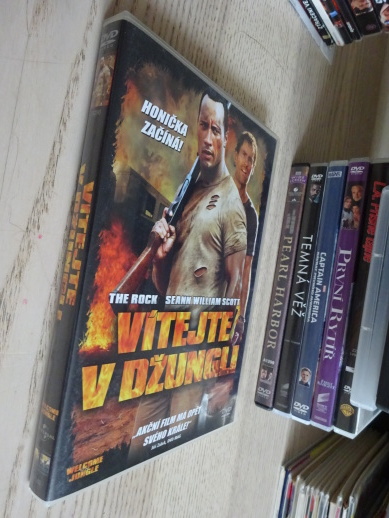 VÍTEJTE V DŽUNGLI, THE ROCK, SCOTT, DVD FILM