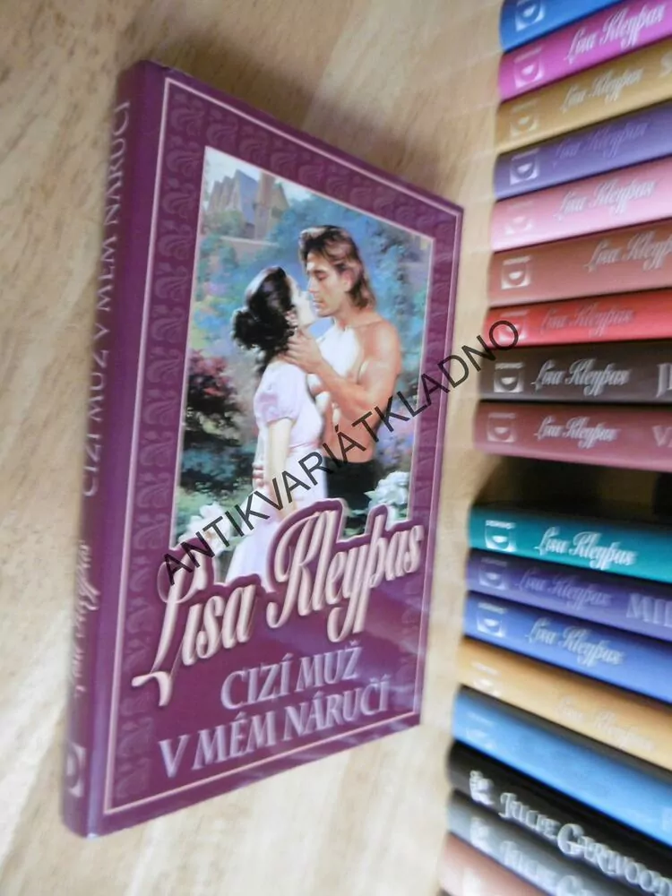 CIZÍ MUŽ V MÉM NÁRUČÍ, LISA KLEYPAS, **an
