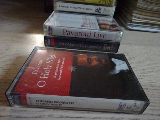 PAVAROTTI, O HOLY NIGHT, MC KAZETA 