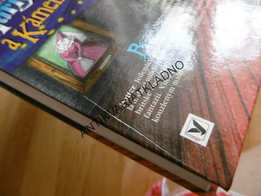 HARRY POTTER A KÁMEN MUDRCŮ, J.K. ROWLINGOVÁ, **an