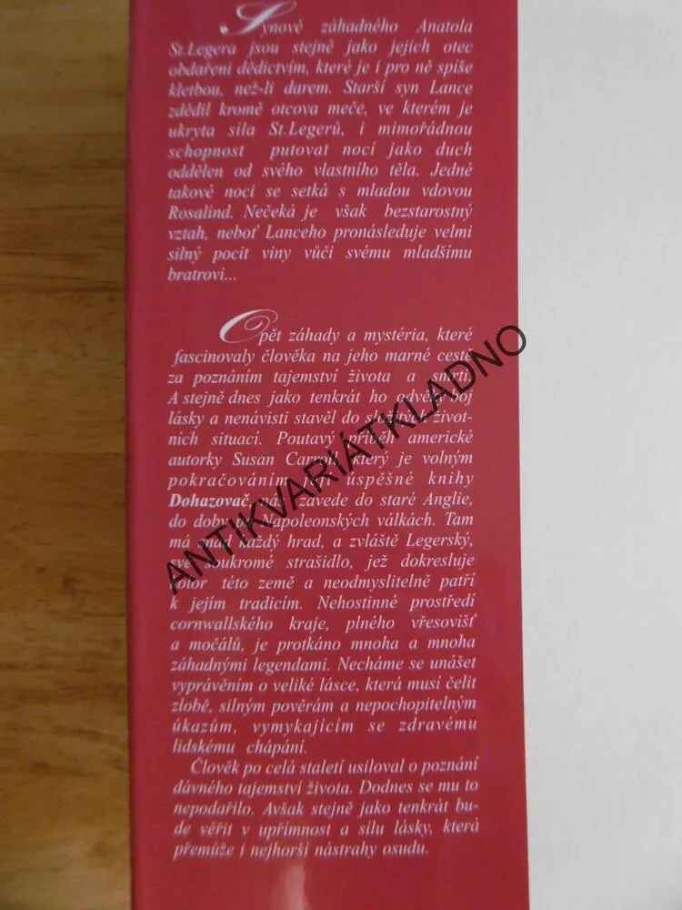 POUTNÍK, SUSAN CARROLL, **an