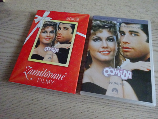 POMÁDA, JOHN TRAVOLTA, DVD FILM