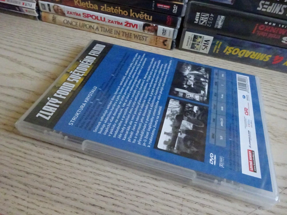 STRUKTURA KRYSTALU, DVD FILM