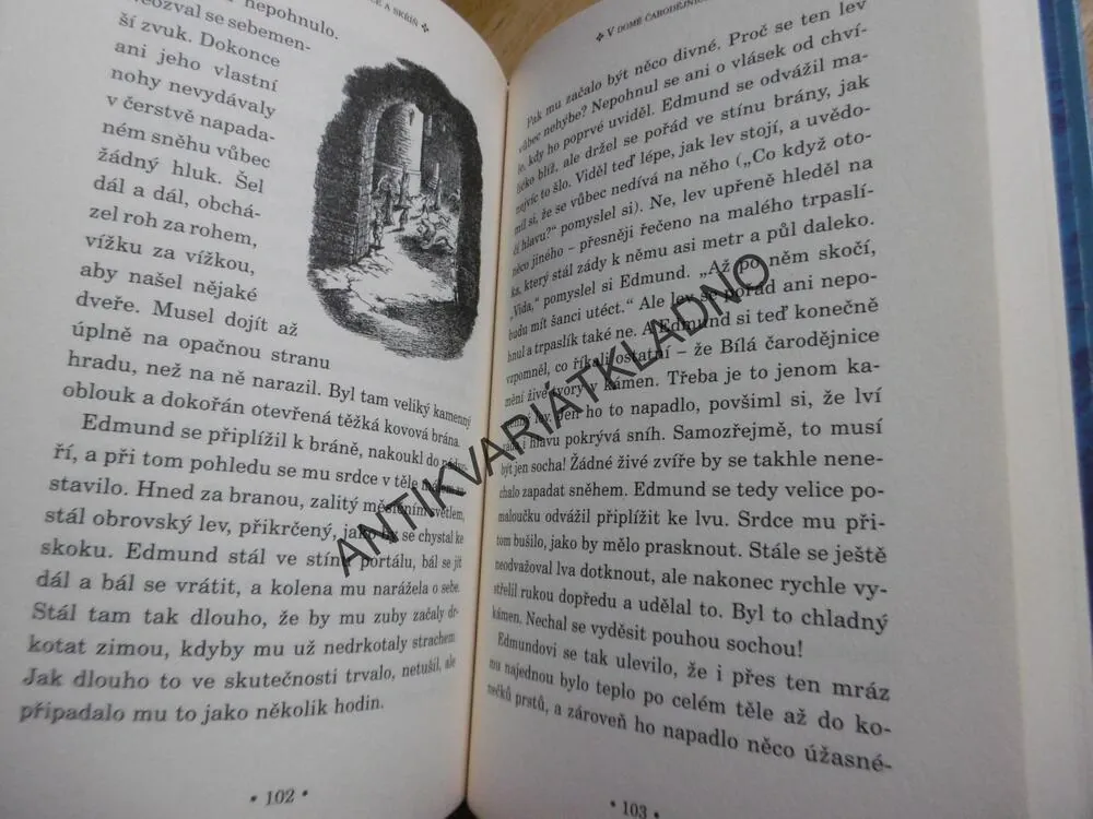 LETOPISY NARNIE, LEV, ČARODĚJNICE A SKŘÍŇ, C.S.LEWIS, **an