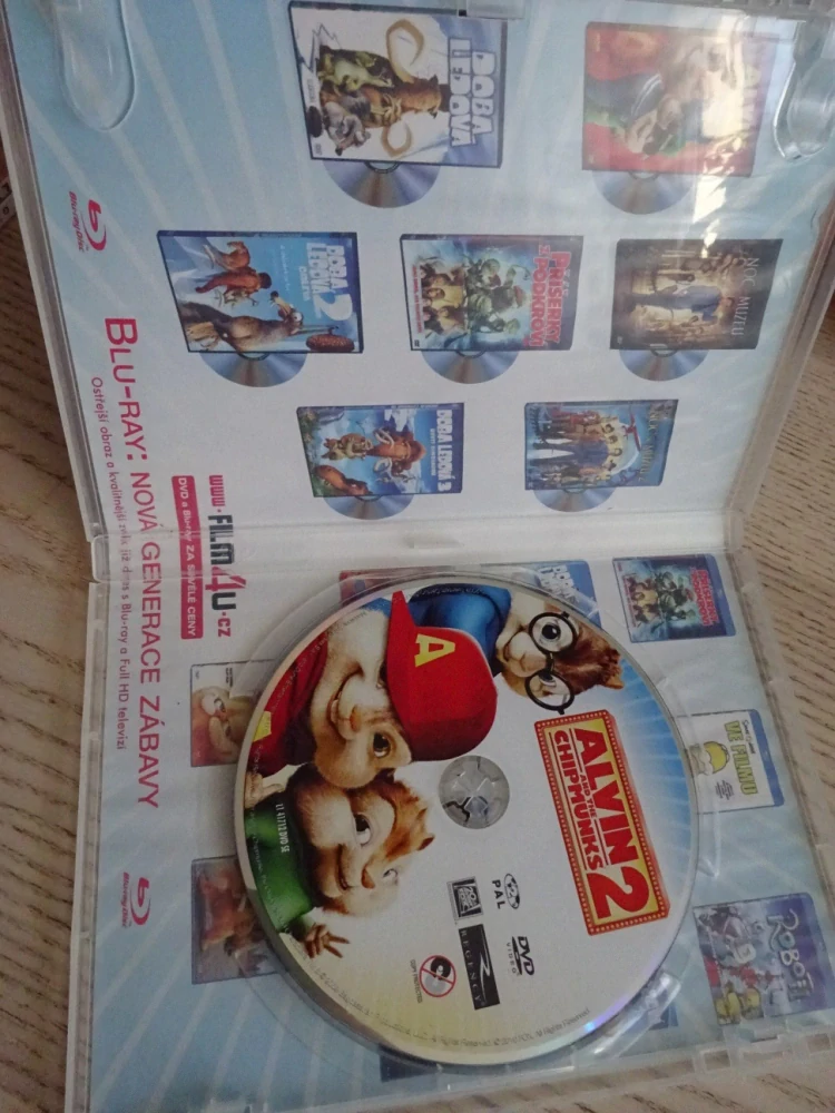 ALVIN A CHIPMUNKOVÉ 2, DVD FILM 