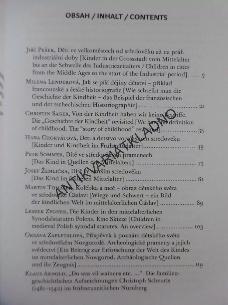 DOCUMENTA PRAGENSIA XXXI,DĚTI VE VELKOMĚSTECH OD STŘEDOVĚKU AŽ NA PRÁH INDU, P-A