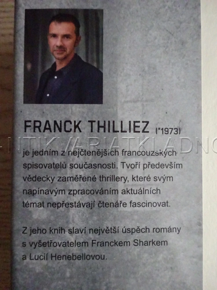 POKOJ MRTVÝCH, FRANCK THILLIEZ, **an