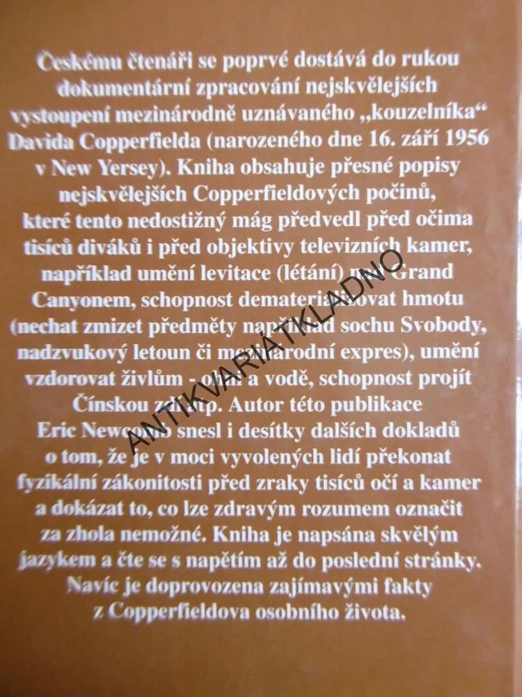 MÁG DAVID COPPERFIELD, ERIC NEWCOMB, **an