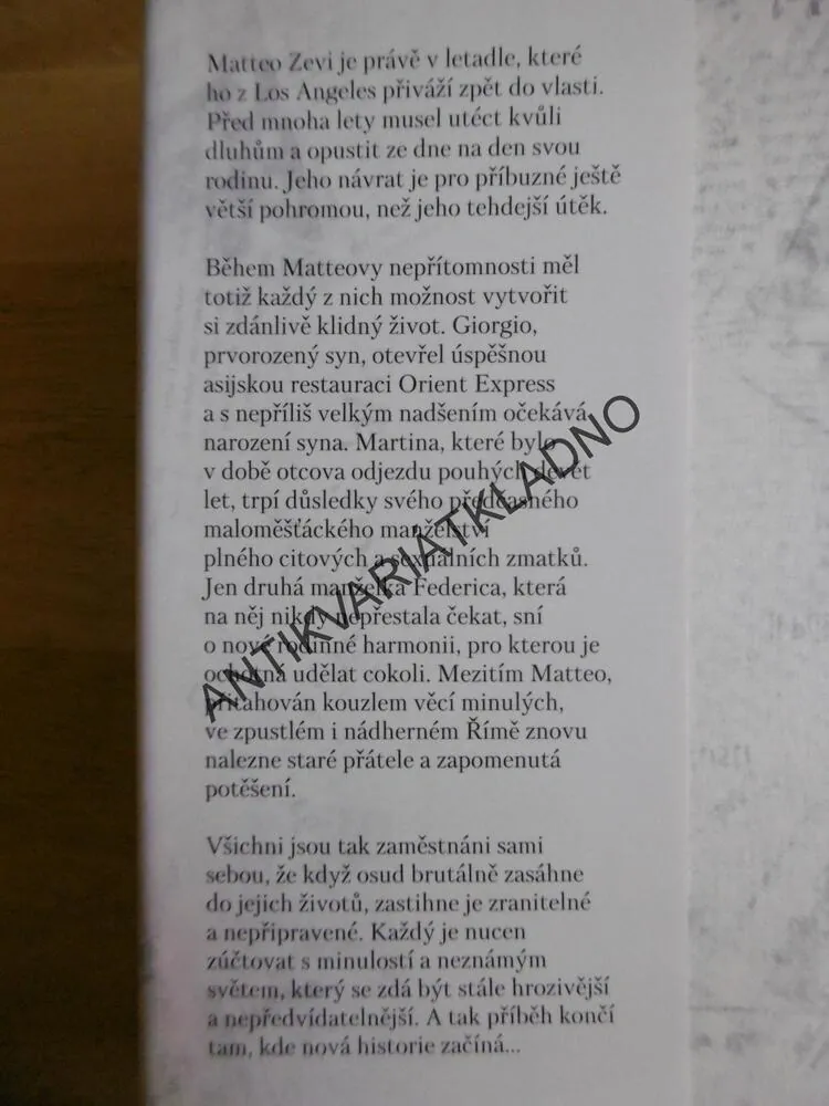 KDE PŘÍBĚH KONČÍ, ALESSANDRO PIPERNO. **an