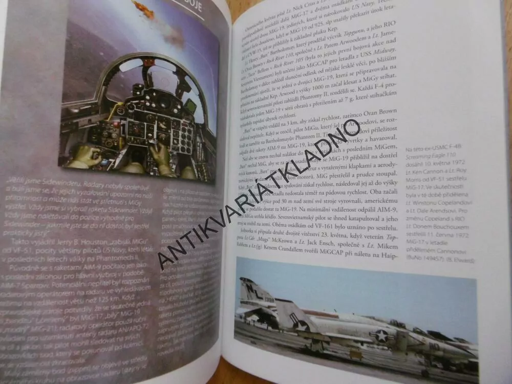 F-4 PHANTOM II VS MIG-17/19, VÁLKA VE VIETNAMU 1965-73, DAVIES