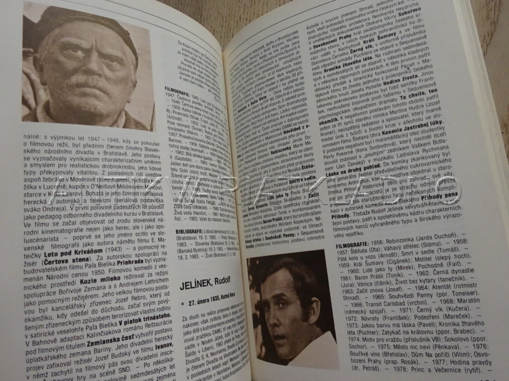 FILMOVÉ PROFILY 2, ČESKOSLOVENŠTÍ FILMOVÍ HERCI A-M, BARTOŠKOVÁ, BARTOŠEK, **an