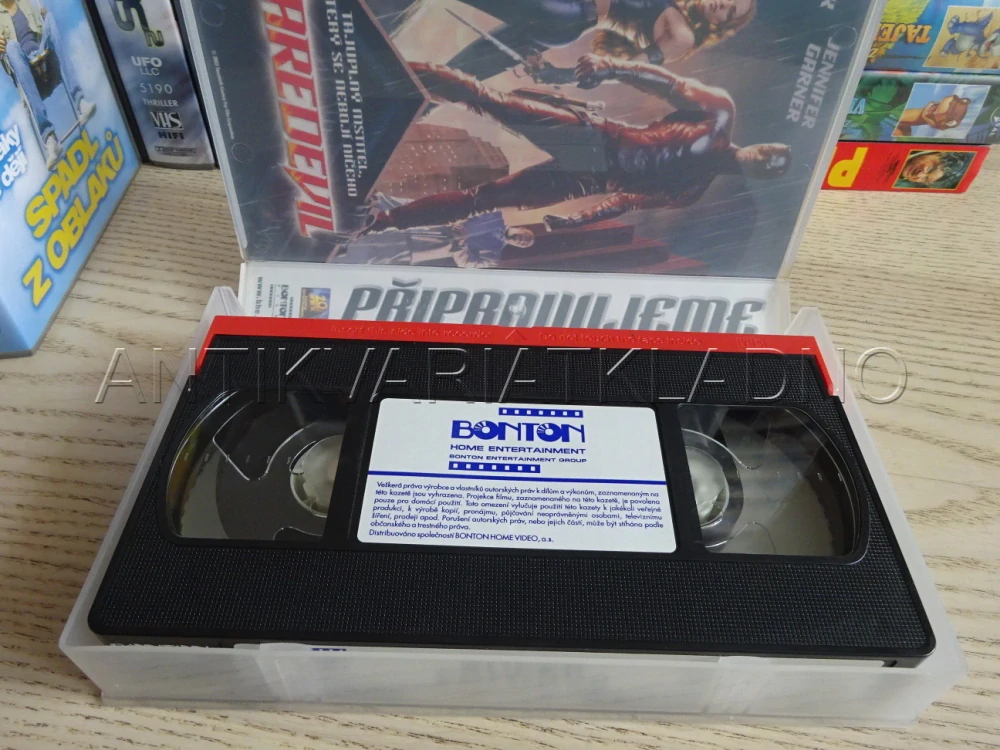 SUPER POLDOVÉ, VHS