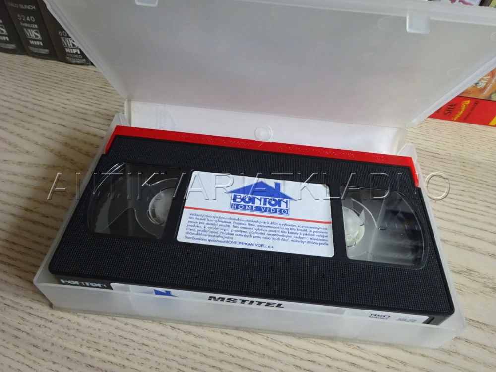 MSTITEL BEZE JMÉNA, VHS