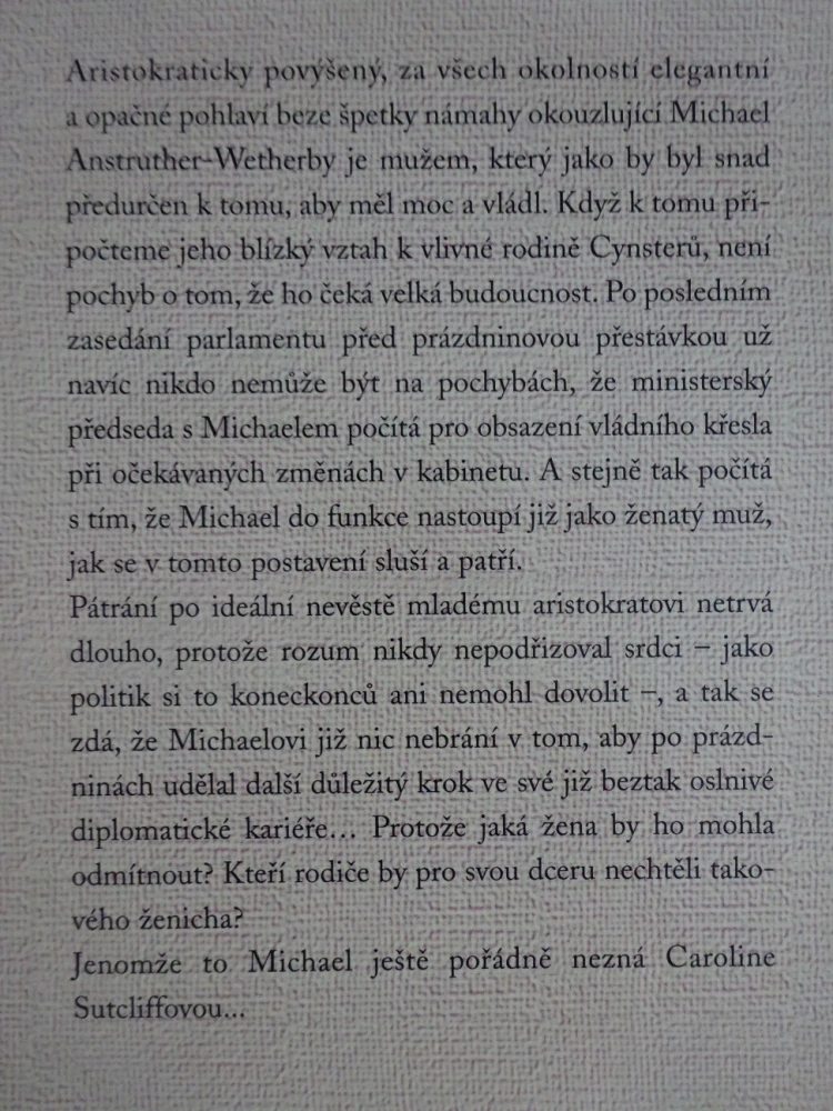 IDEÁLNÍ NEVĚSTA, STEPHANIE LAURENSOVÁ, **an