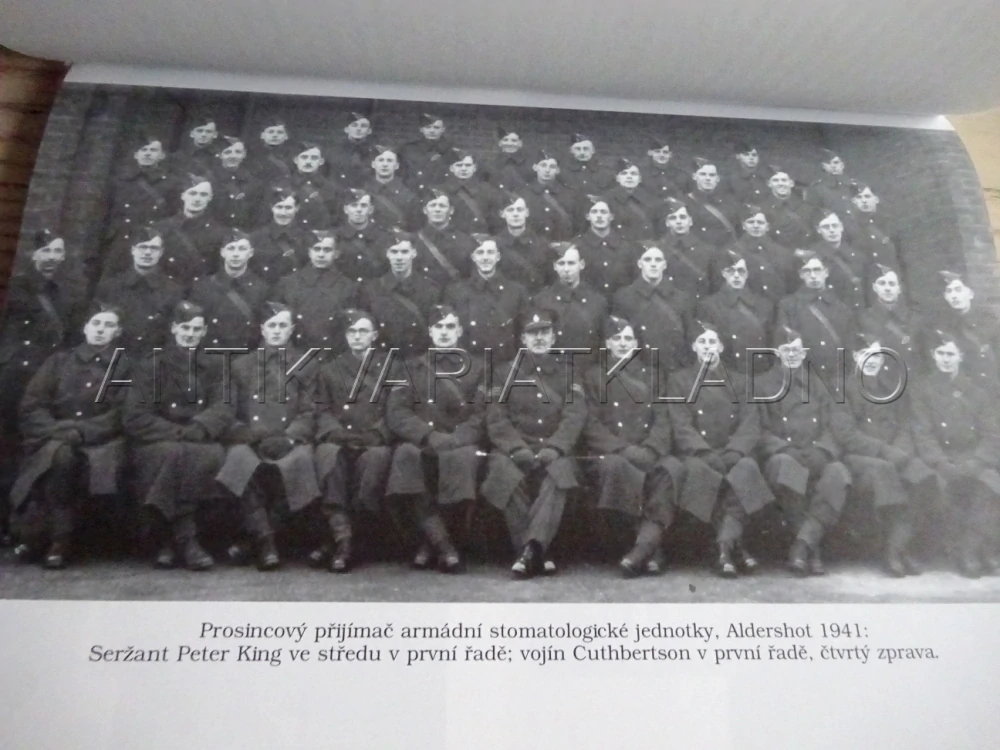 COMMANDOS - AMATÉŘI V AKCI, RAYMONG FOXALL, **an