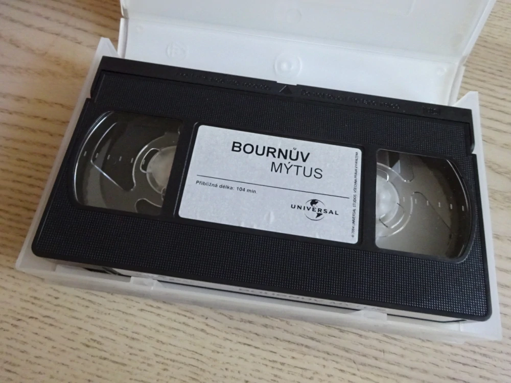 BOURNŮV MÝTUS, MATT DAMON, VHS VIDEOKAZETA