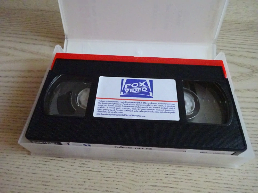 NĚCO NA TÉ MARY JE, CAMERON DIAZ, DILLON, STILLER,VHS VIDEOKAZETA