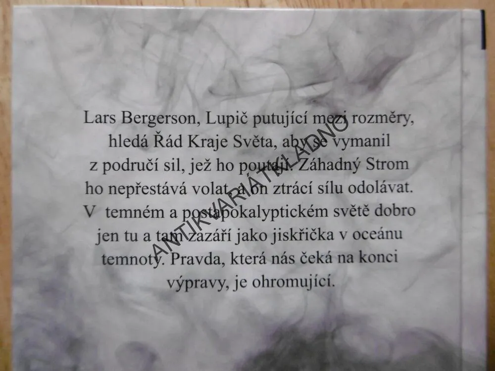 ŘÁD KRAJE SVĚTA, 2., MAJA LIDIA KOSSAKOWSKÁ, **an