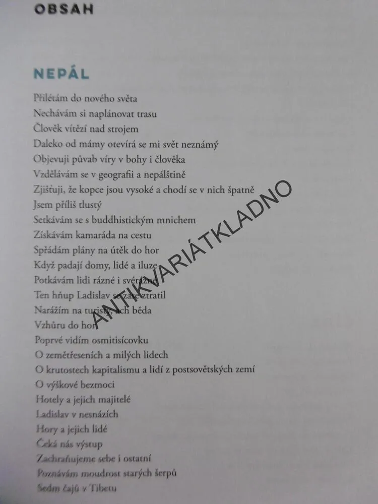 PĚŠKY MEZI BUDDHISTY A KOMUNISTY, LADISLAV ZIBURA, **an