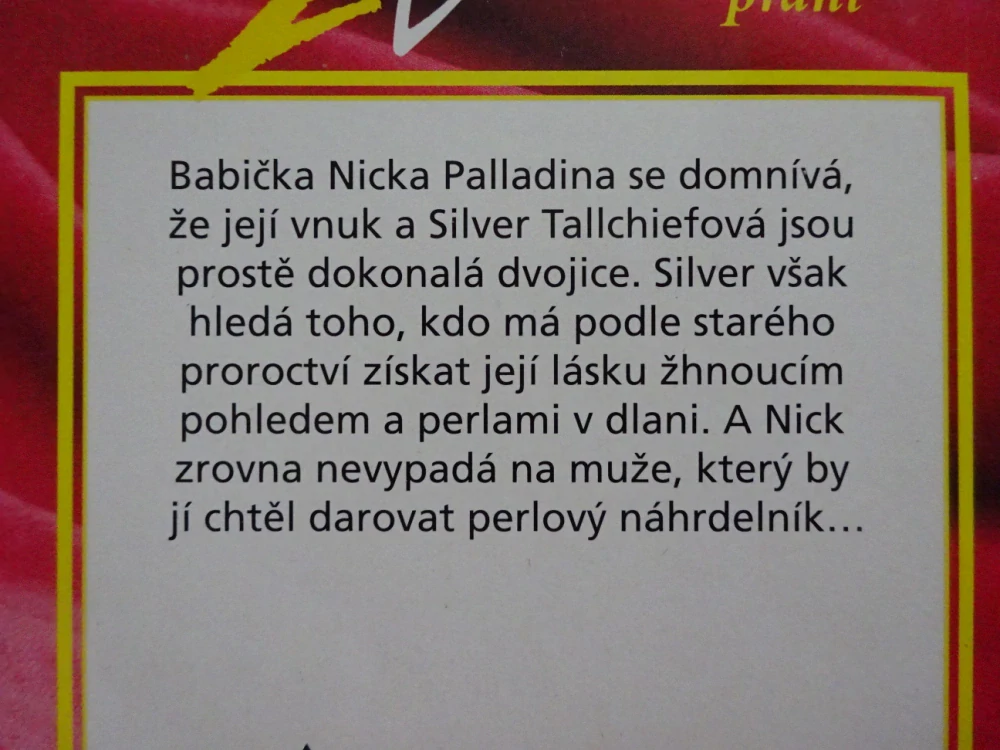DOKONALÁ DVOJICE, CAIT LONDONOVÁ, **an