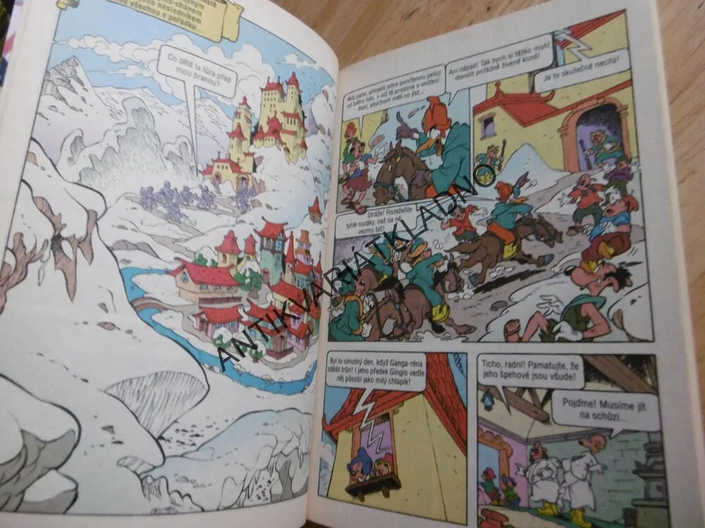 SUPER KOMIKS DISNEY, KAČER DONALD, 250 STRAN, 4/01