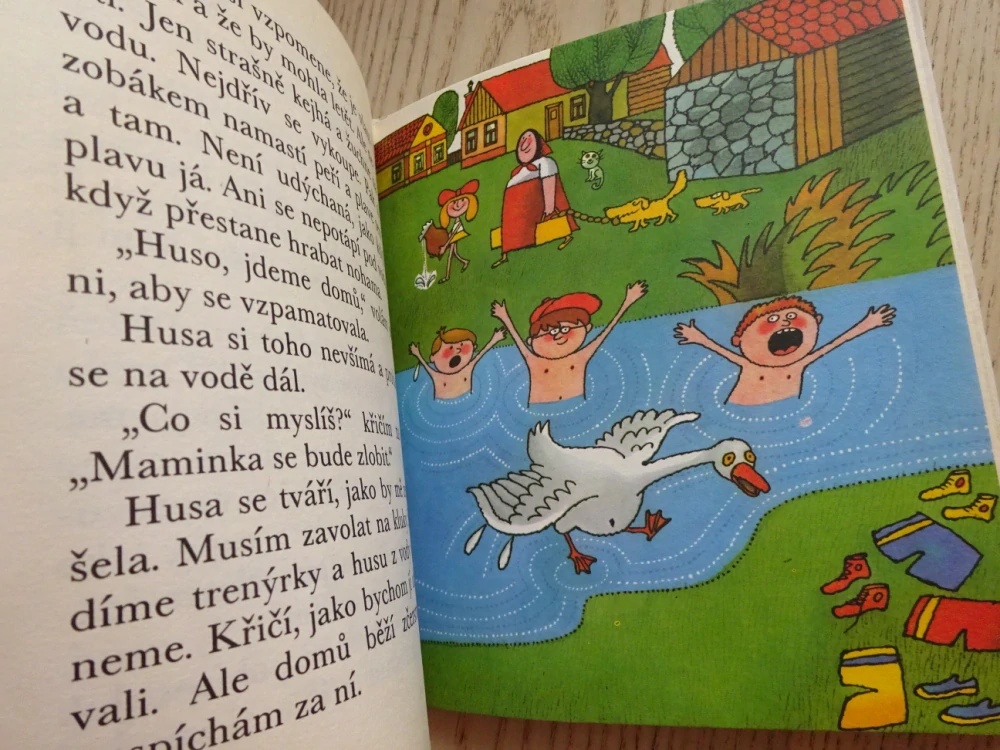 VÍTEK JE ZASE DOMA, BOHUMIL ŘÍHA, ADOLF BORN, **an