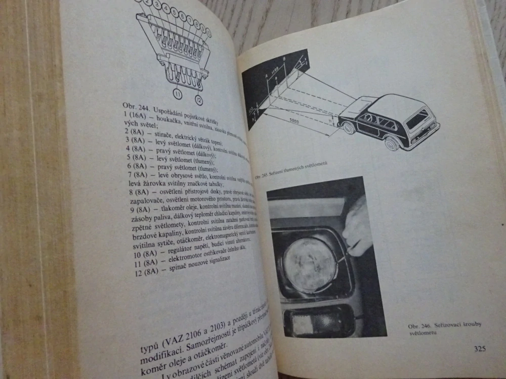 ÚDRŽBA A OPRAVY AUTOMOBILŮ LADA, V. TŮMA, **an
