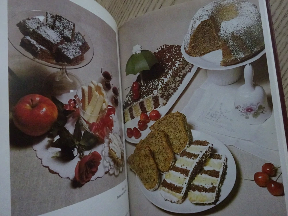 HRNÍČKOVÁ KUCHAŘKA, VAŘÍME A PEČEME BEZ VÁŽENÍ, JAROSLAVA PECHOVÁ, **an