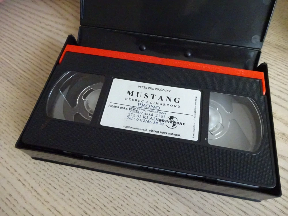 MUSTANG, HŘEBEC Z CIMARRONU, VHS VIDEOKAZETA