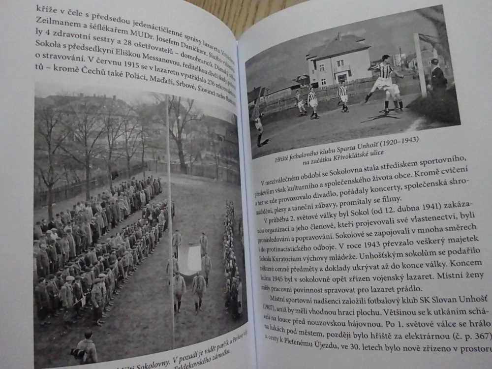STRUČNÝ PRŮVODCE HISTORICKÝMI FOTOGRAFIEMI MĚSTA UNHOŠTĚ, JAROSLAV KOPECKÝ - AUTOGRAM, **an
