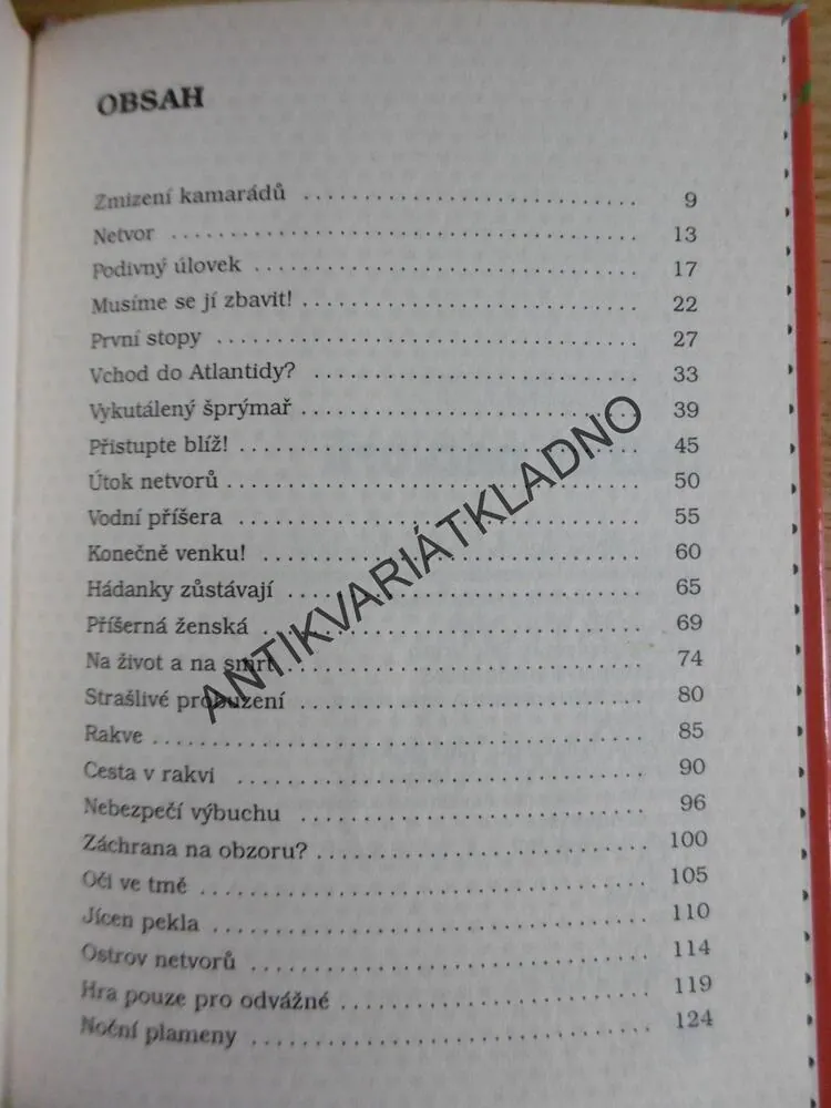 OSTROV NETVORŮ, THOMAS BREZINA, **an