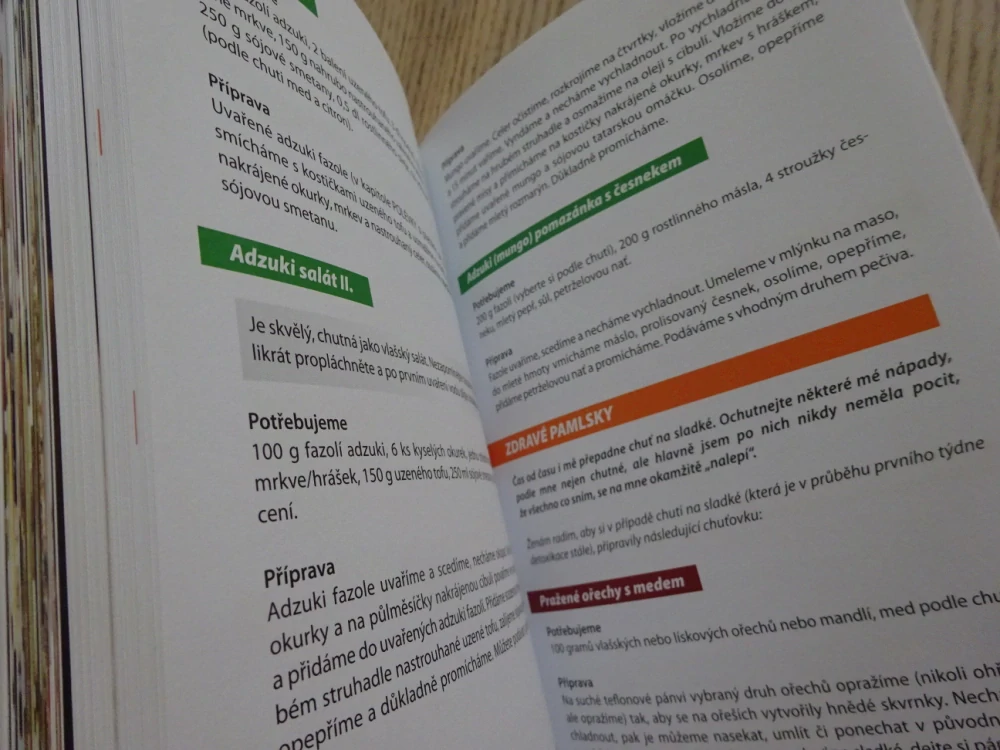 ZHUBNĚTE JEDNOU PRO VŽDY, NAJEZTE SE DO ŠTÍHLOSTI, ANTÓNIA MAČINGOVÁ, **an