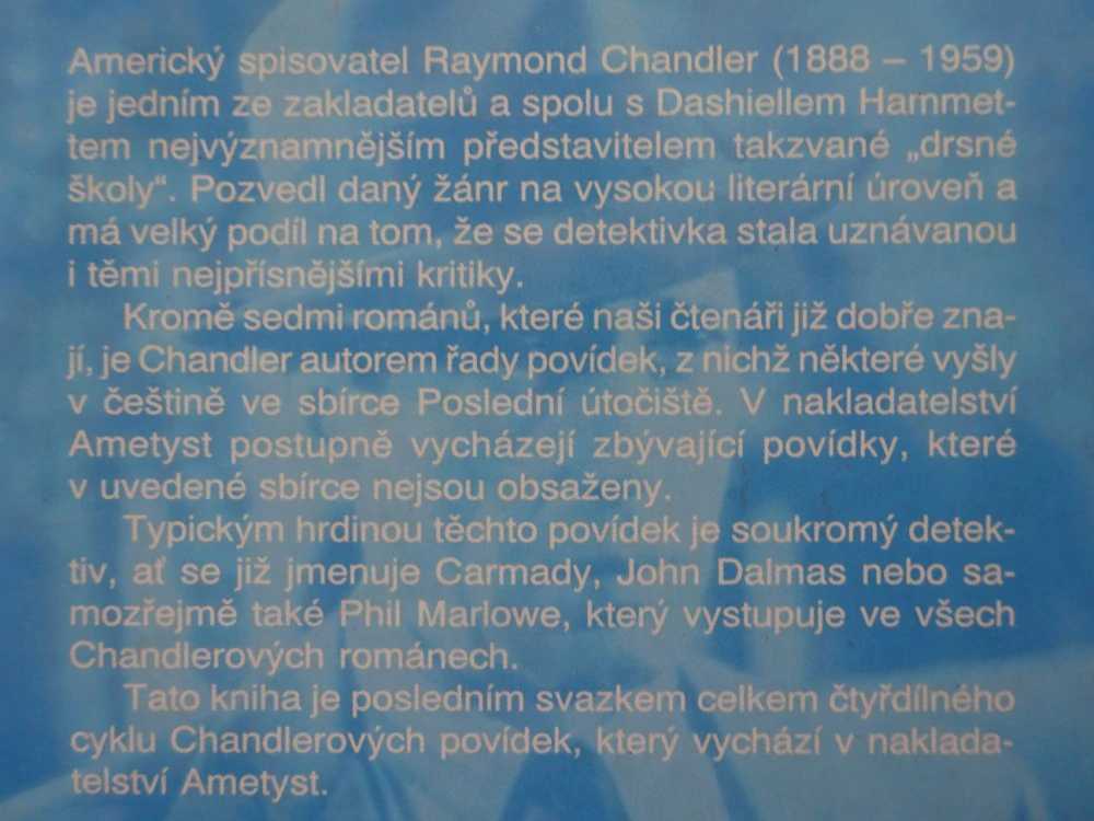 NA HORÁCH SE NEVRAŽDÍ, RAYMOND CHANDLER, **an