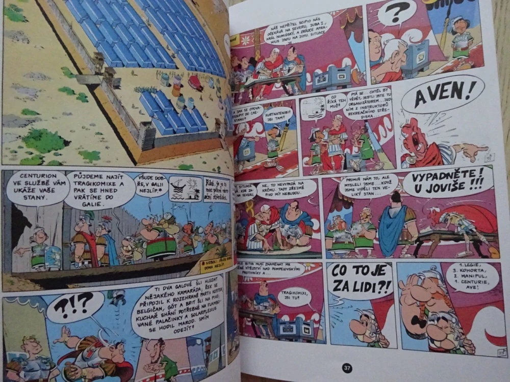 ASTERIX LEGIONÁŘEM, KOMIKS, UDERZO, **an