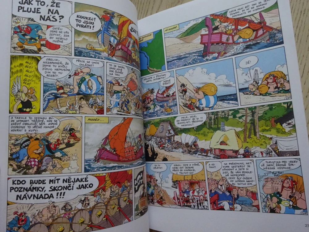 ASTERIX V HISPÁNII, KOMIKS, UDERZO, **an