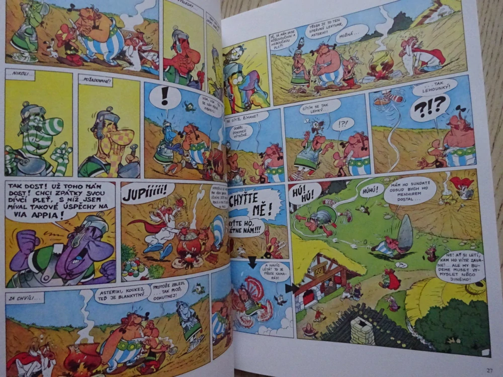 SOUBOJ NÁČELNÍKŮ, ASTERIX, KOMIKS, UDERZO, **an