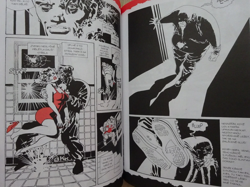 KOMIKS CREW, 8/98, JUDGE DREDD, SIN CITY, PERVERS PÉPÉRE