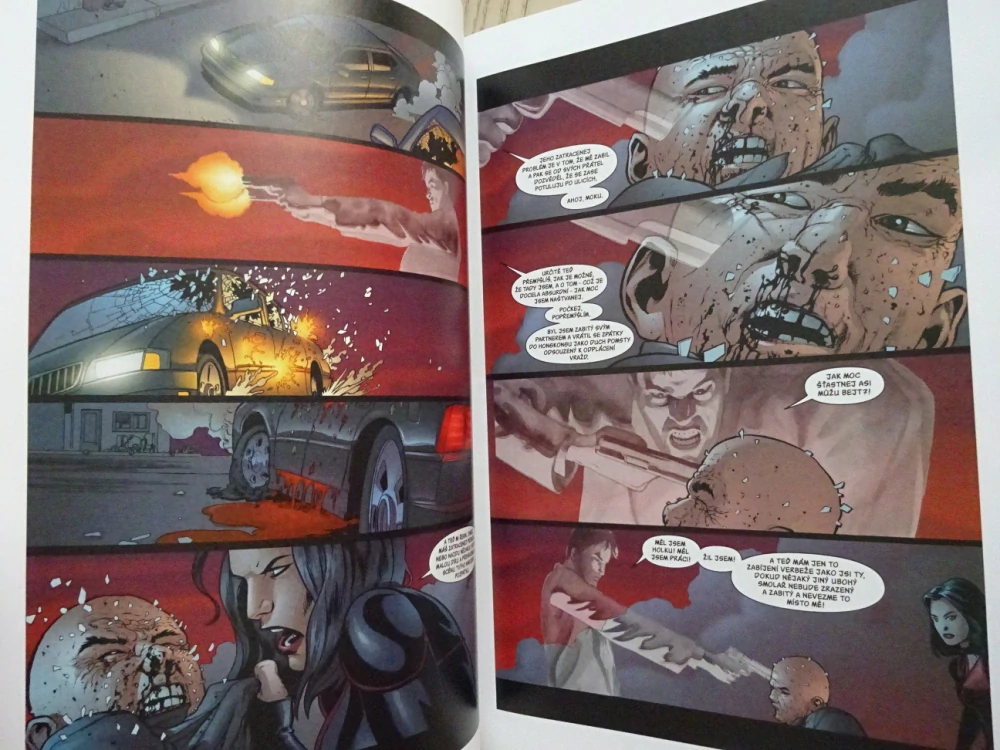 KOMIKS CREW 2, 8/2004, BLACKSAD, PLANETARY, FLINCH