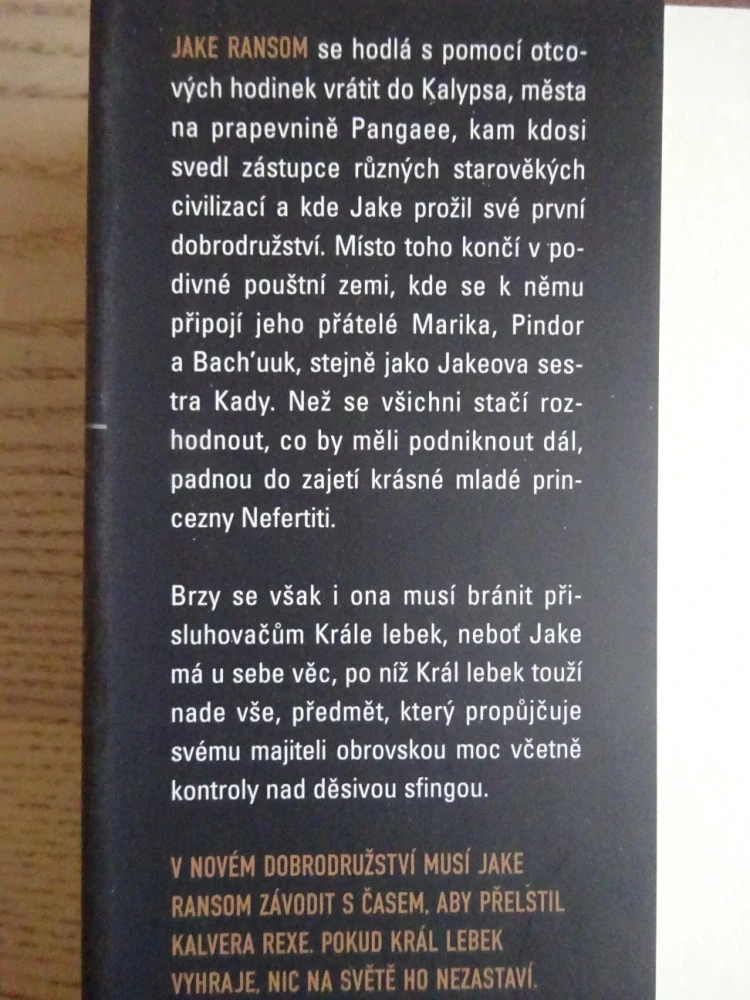 VE STÍNU SFINGY, JAMES ROLLINS, **an