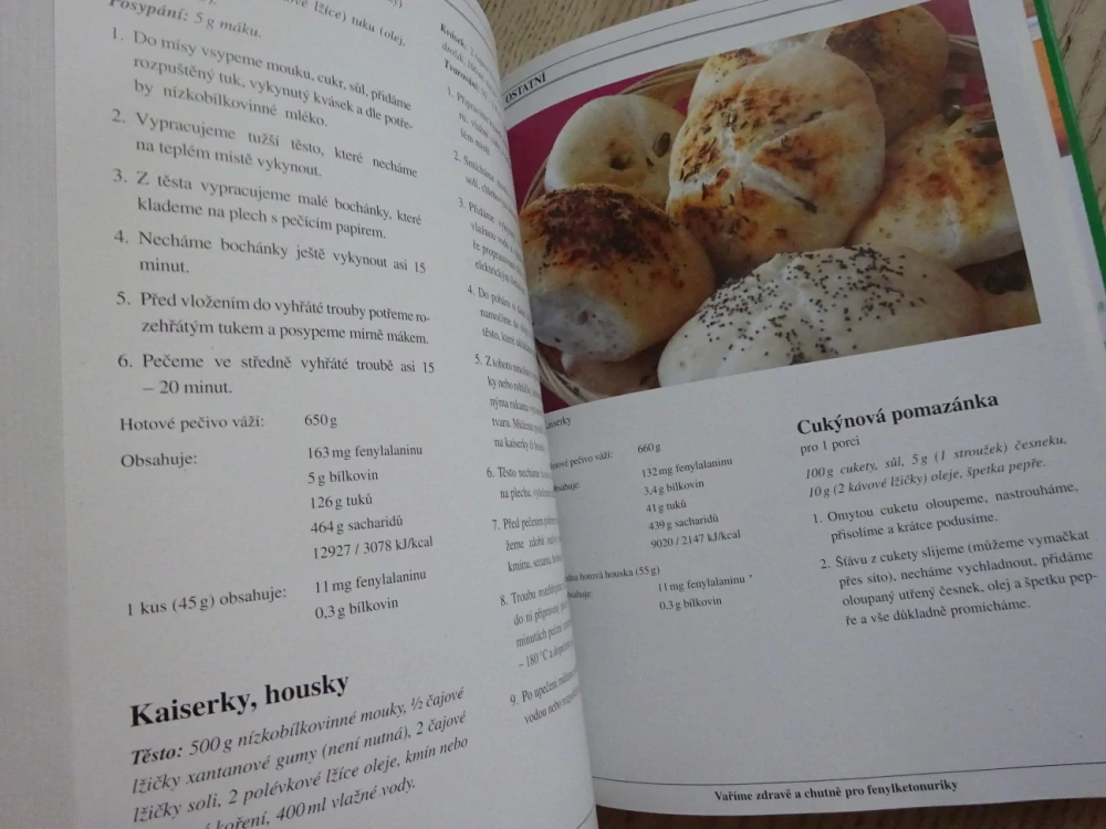 VAŘÍME ZDRAVĚ A CHUTNĚ PRO FENYLKETONURIKY, KOMÁRKOVÁ, NÁGLOVÁ, **an