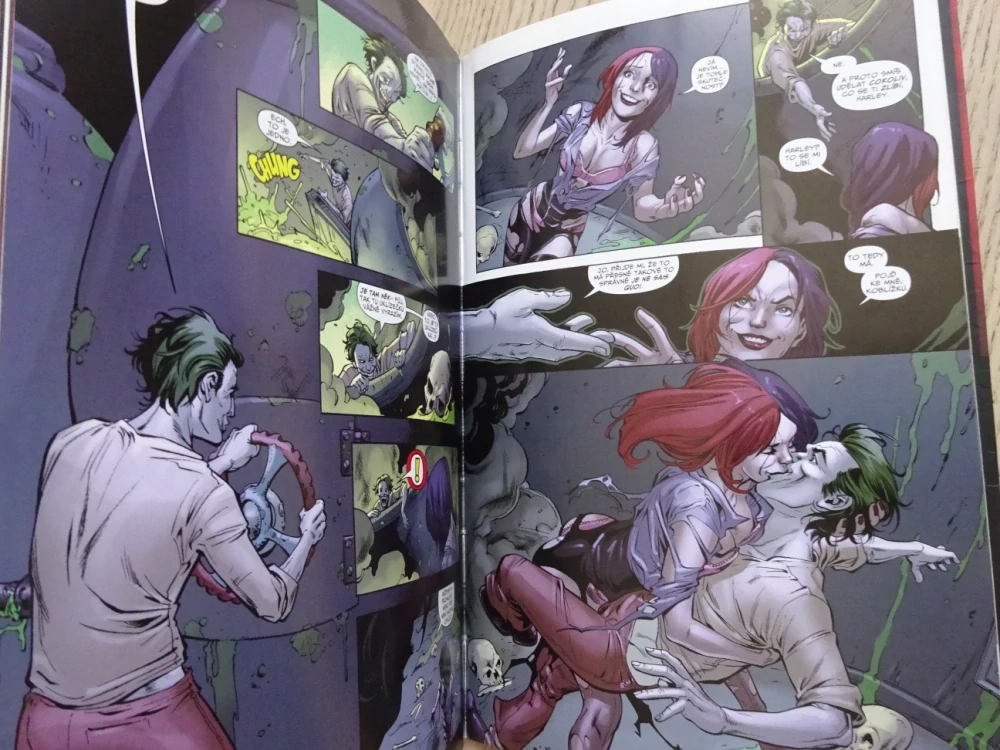 SEBEVRAŽEDNÝ ODDÍL, KOPANEC DO ZUBŮ, KOMIKS DC COMICS, **an
