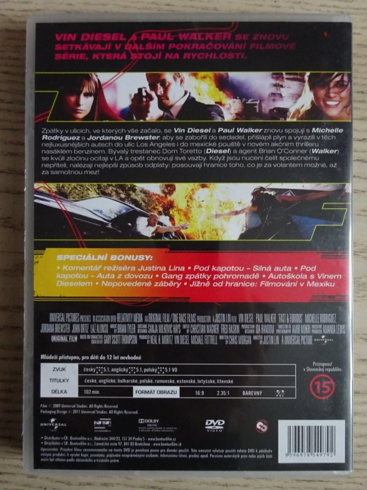 RYCHLÍ A ZBĚSILÍ, V. DIESEL, P. WALKER, DVD FILM
