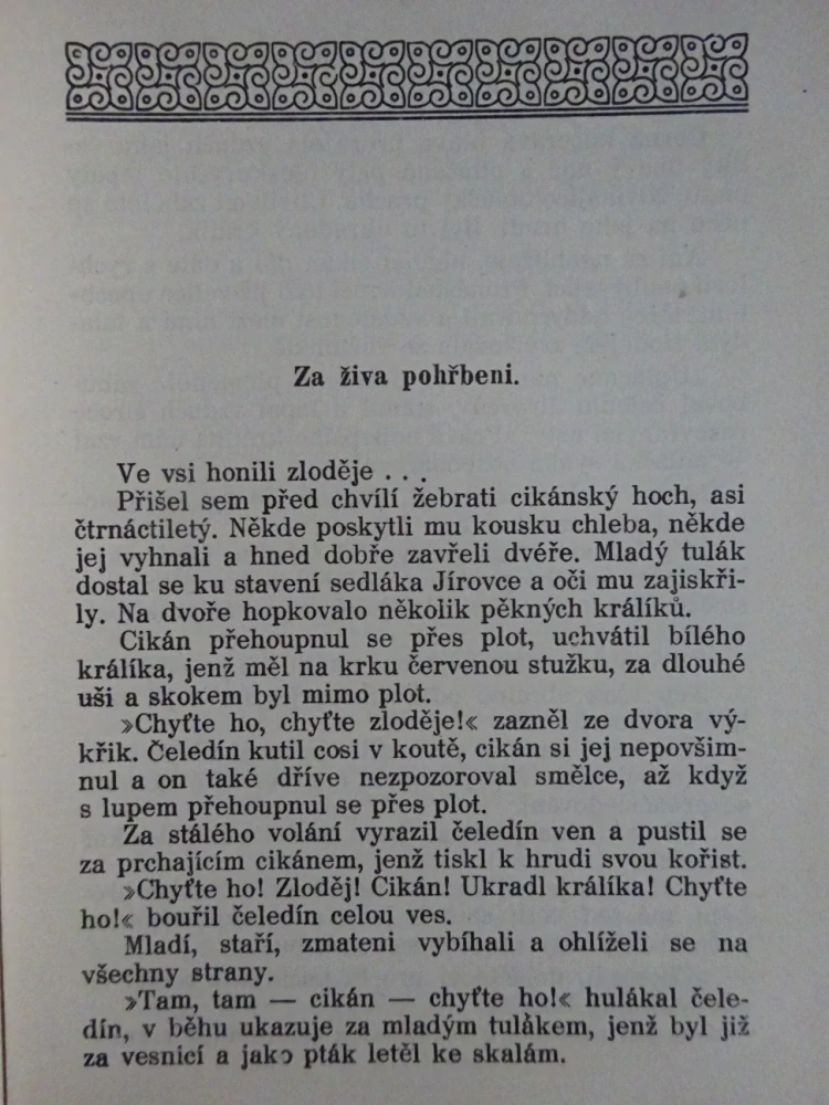 JESKYNĚ V OPUŠTĚNÉM LOMU