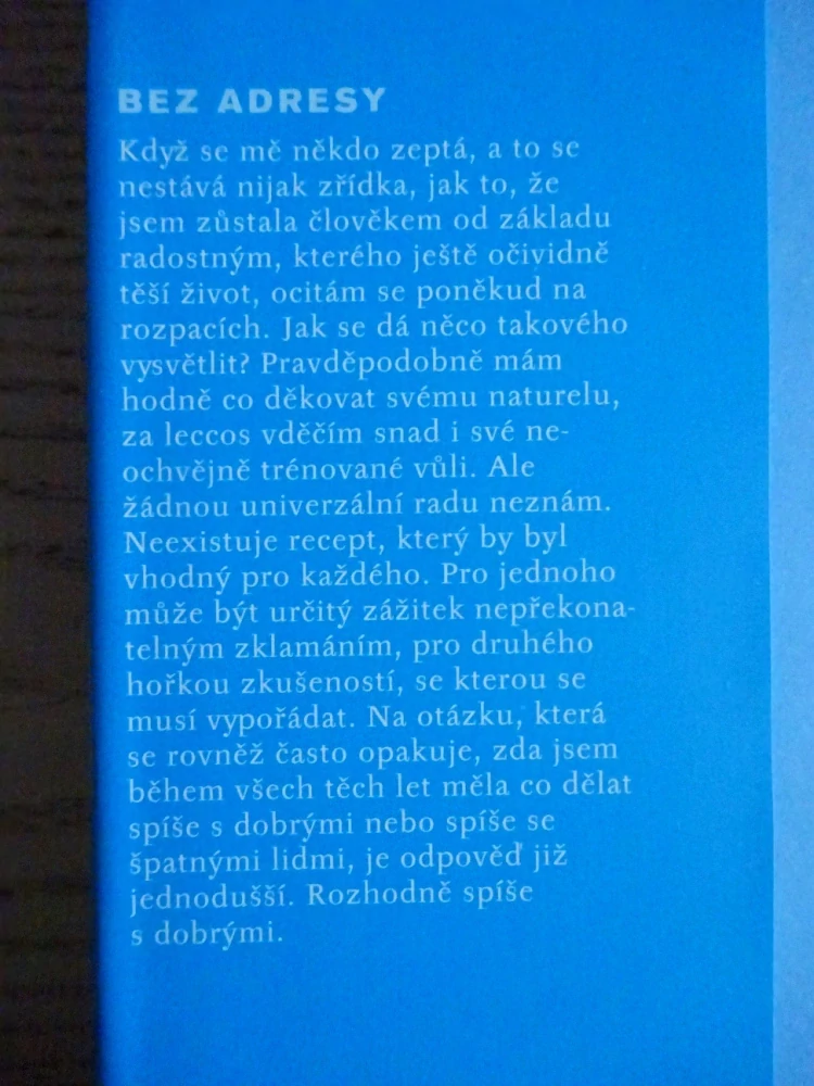 BEZ ADRESY, LENKA REINEROVÁ, **an