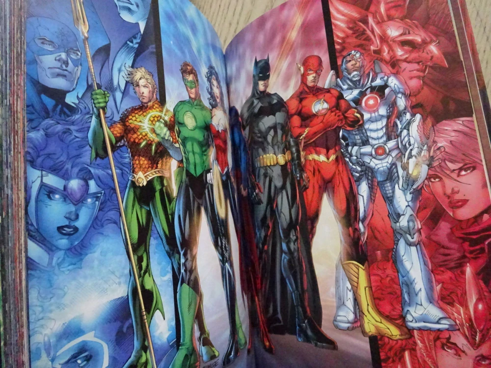 LIGA SPRAVEDLNOSTI, POČÁTEK, KOMIKS DC COMICS, **an