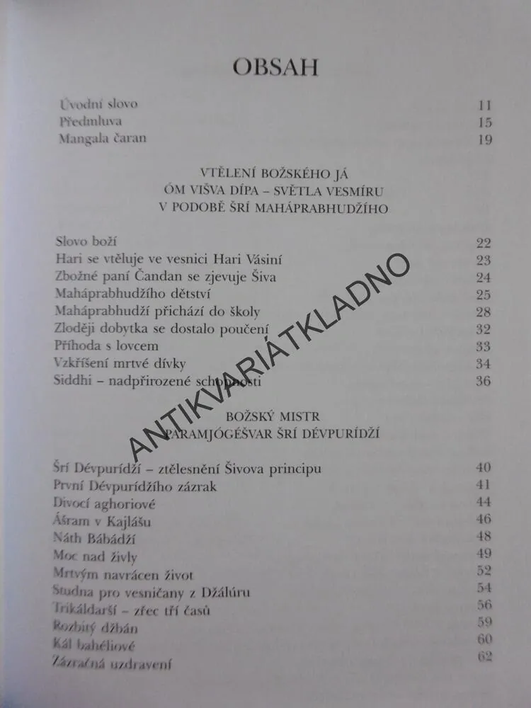 LÍLÁ AMRIT, ŽIVOT BOŽSKÉHO MISTRA ŠRÍ MAHÁPRABHUDŽÍHO, **an